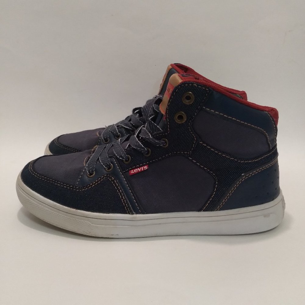 Levi's High Top Sneaker - Youth Size 5